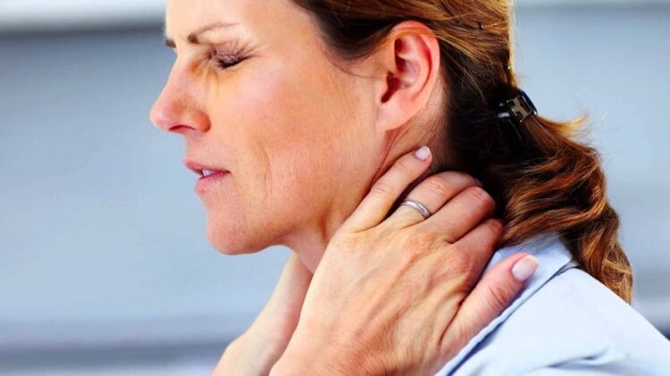Bol u leđima u vratu je refleksni sindrom cervikalne osteohondroze